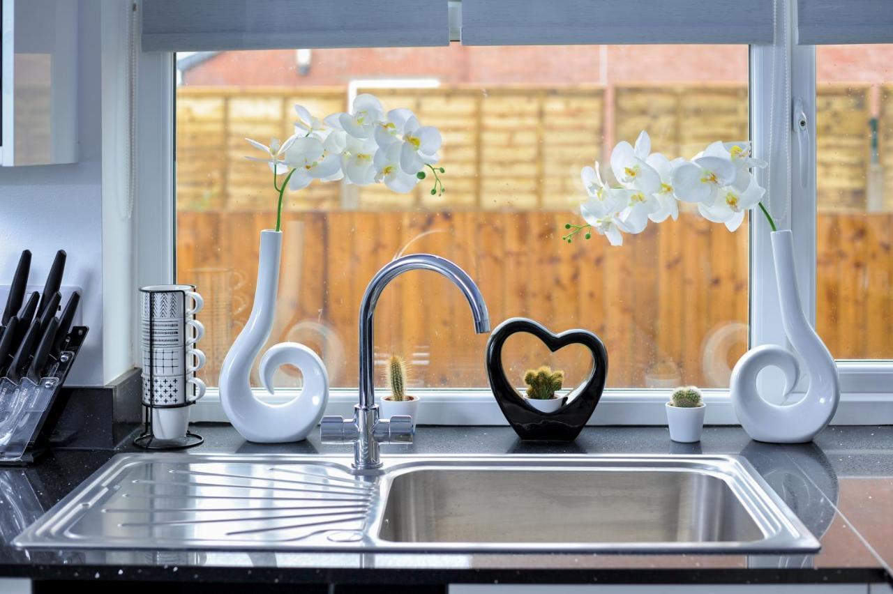 Four Oaks House Villa คาร์ลไอเอิล ภายนอก รูปภาพ